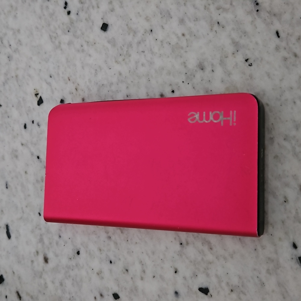 iHome power storage/charger device